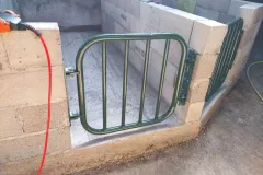 N°25 Porte pour box à cochon